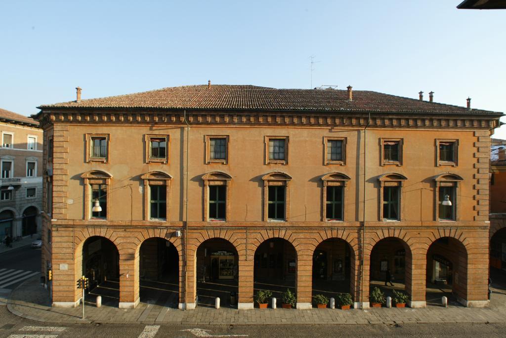 Ferienwohnung Be Happy Ferrara Exterior foto